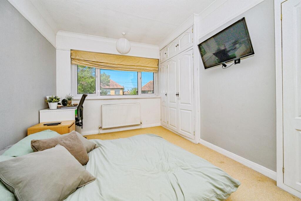 Additional image 10 of Pondfield Crescent, St. Albans