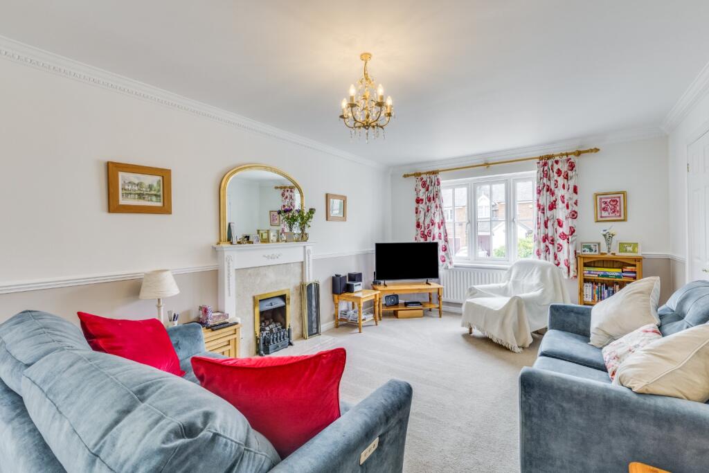 Additional image 36 of Welwyn Hall Gardens, Welwyn, Hertfordshire, AL6 9LF