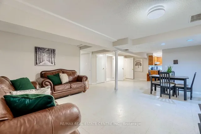 Additional image 34 of 16 Vogue Crt