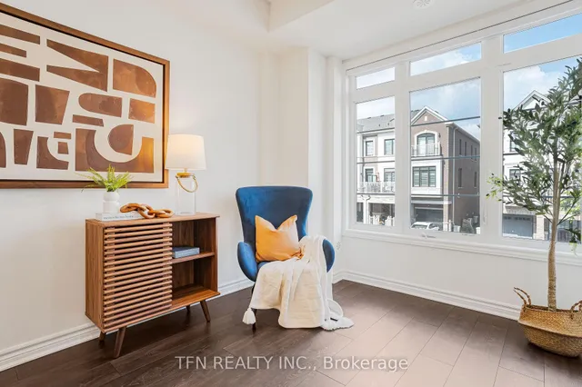 Additional image 10 of 1179 Lloyd Landing