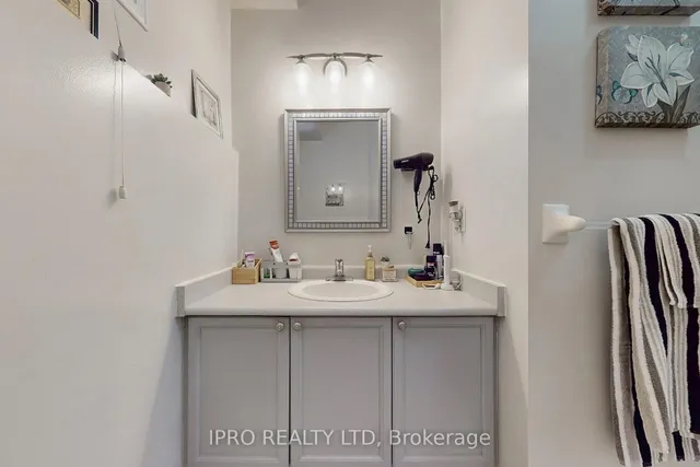 Additional image 32 of 36 Baybrook Rd