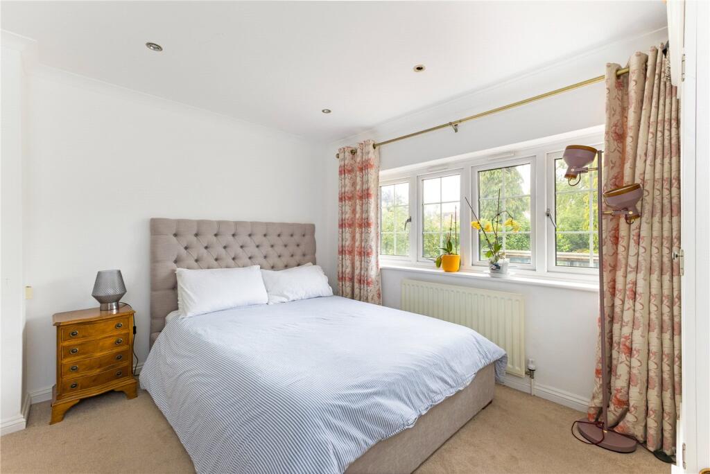 Additional image 13 of Gainsborough Avenue, St. Albans, Herts, AL1