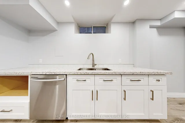 Additional image 44 of 7 Riesling Crt