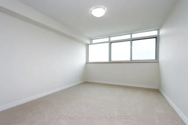 Additional image 33 of 1359 White Oaks Blvd Unit 608