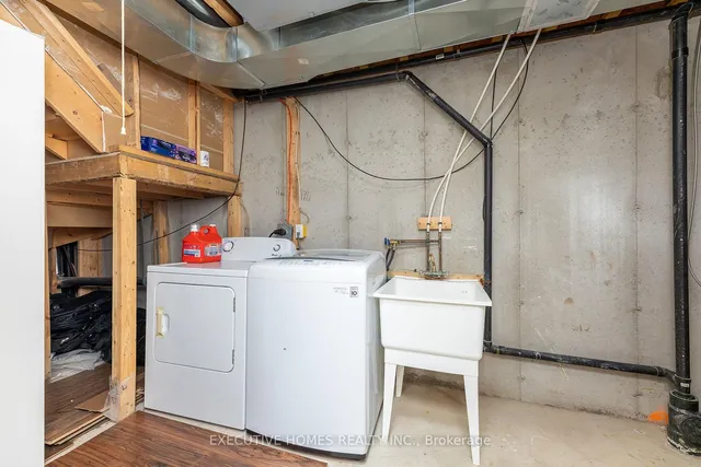 Additional image 39 of 416 Hobbs Cres