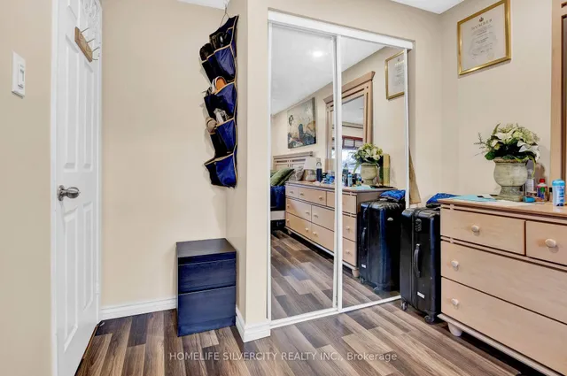 Additional image 19 of 25 Briar Path