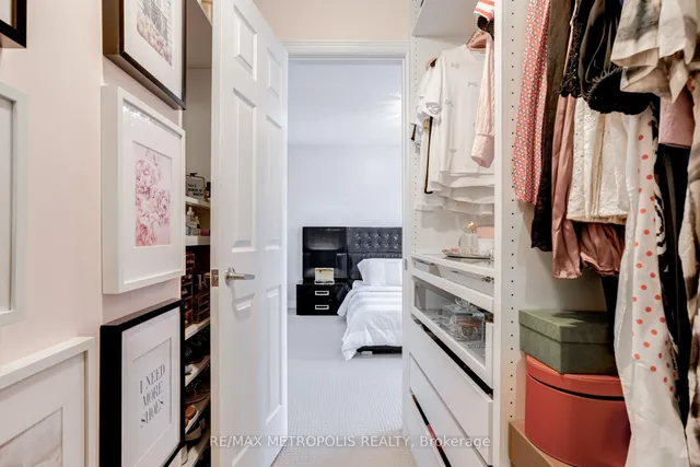 Additional image 36 of 21 Sky Harbour Dr