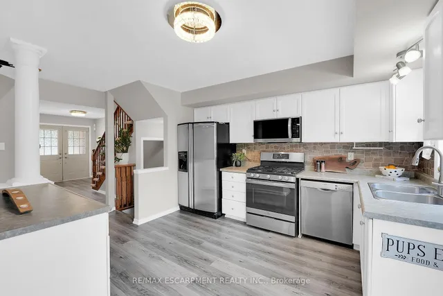 Additional image 8 of 6 Southbrook Dr