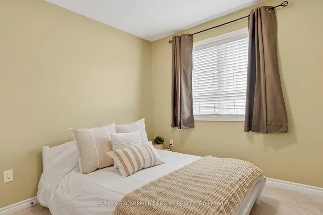 Additional image 36 of 35 PURNELL Dr