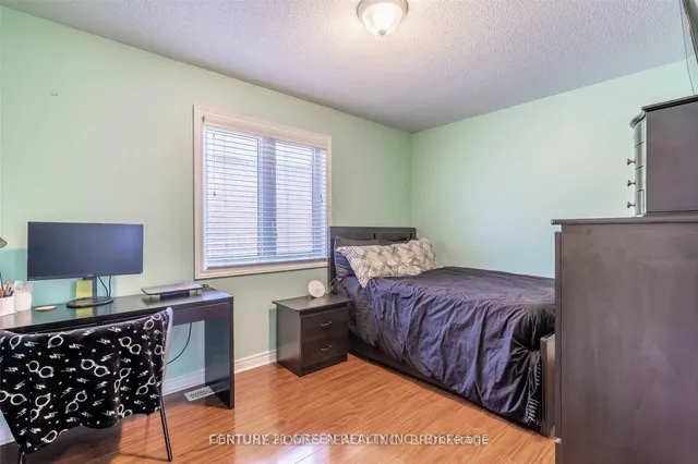 Additional image 12 of 41 Attview Cres