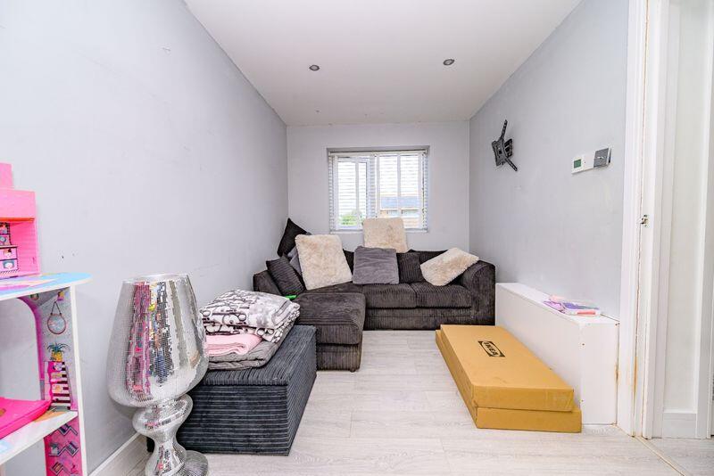 Additional image 19 of Dell Rise, St Albans