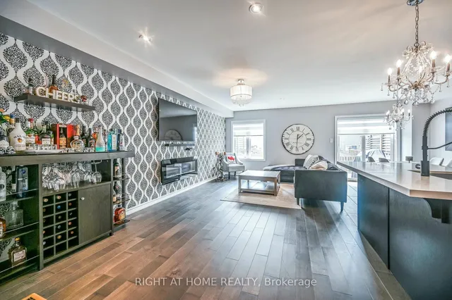 Additional image 25 of 95 Penny Lane