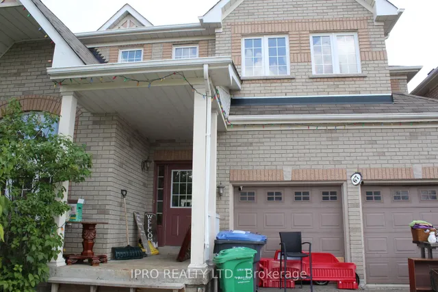 67 Masters Green Cres