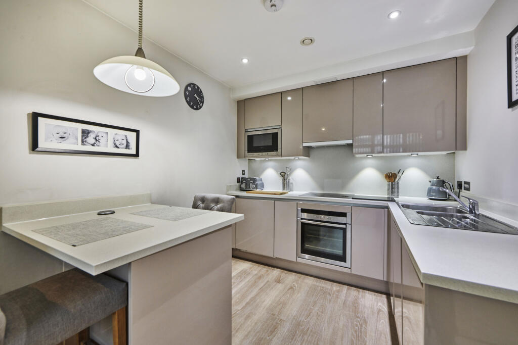 Additional image 8 of Ridgmont Plaza, 36 Ridgmont Road, St Albans, Herts, AL1