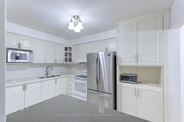 Additional image 23 of 90 Dawson Cres Unit 90