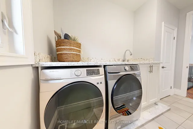 Additional image 38 of 7 Riesling Crt