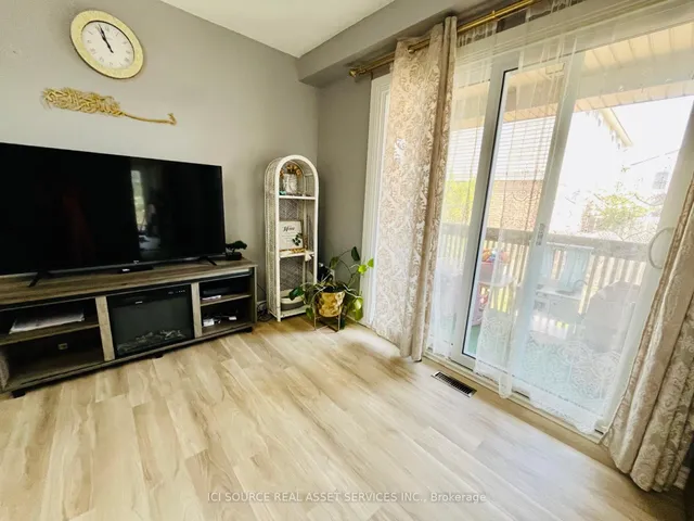 Additional image 6 of 1300 Upper Ottawa St Unit 18