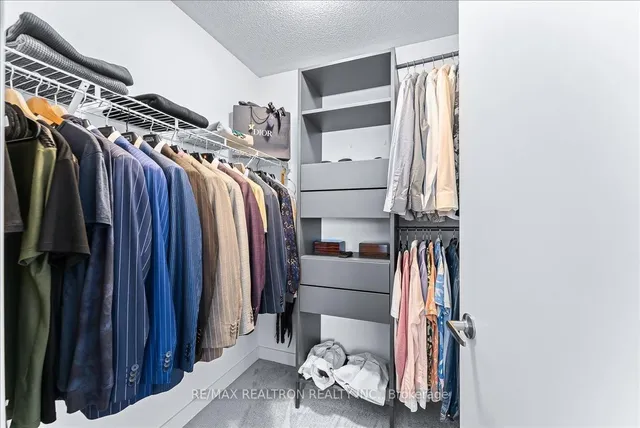 Additional image 23 of 3073 Cherry Blossom Common