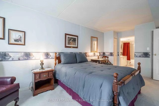 Additional image 23 of 3499 Upper Middle Rd Unit 102