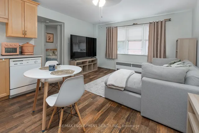 Additional image 7 of 1759 King St Unit 14
