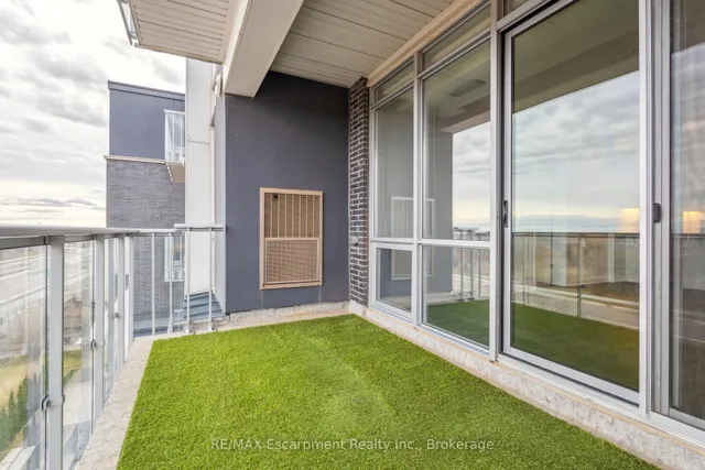 Additional image 32 of 3028 CREEKSHORE COMMON Unit 309