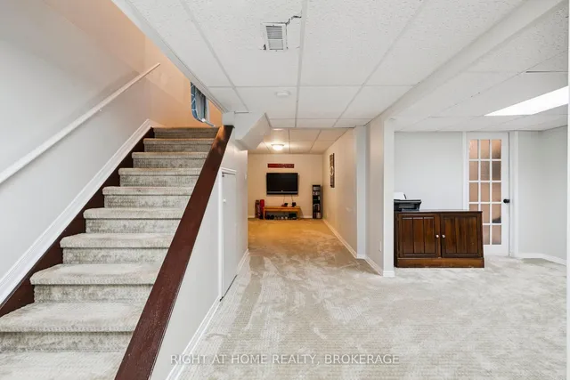 Additional image 38 of 550 Eliza Cres