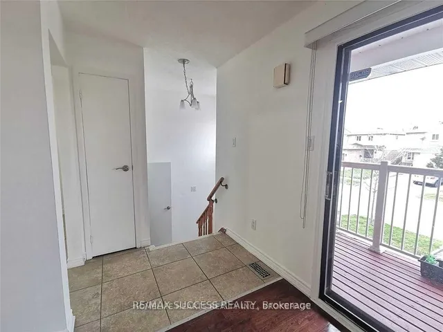 Additional image 3 of 32 Martindale Cres