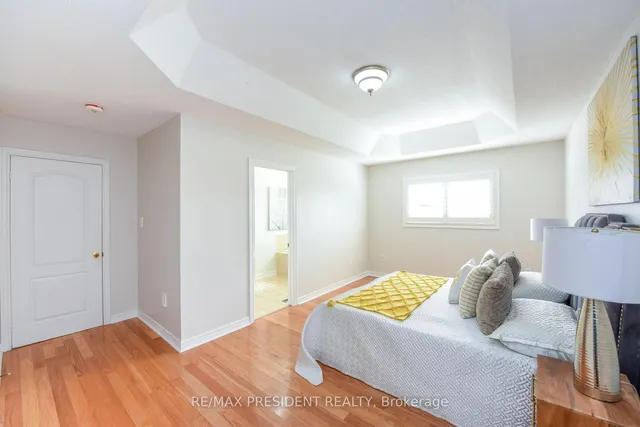 Additional image 27 of 39 Pantomine Blvd