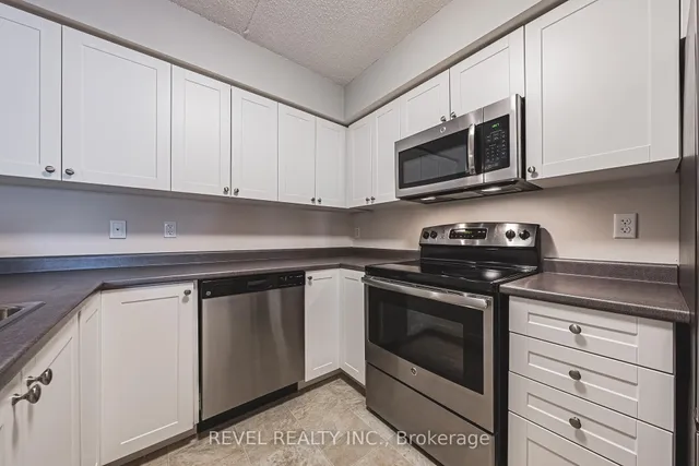 Additional image 9 of 1450 Main St Unit 106