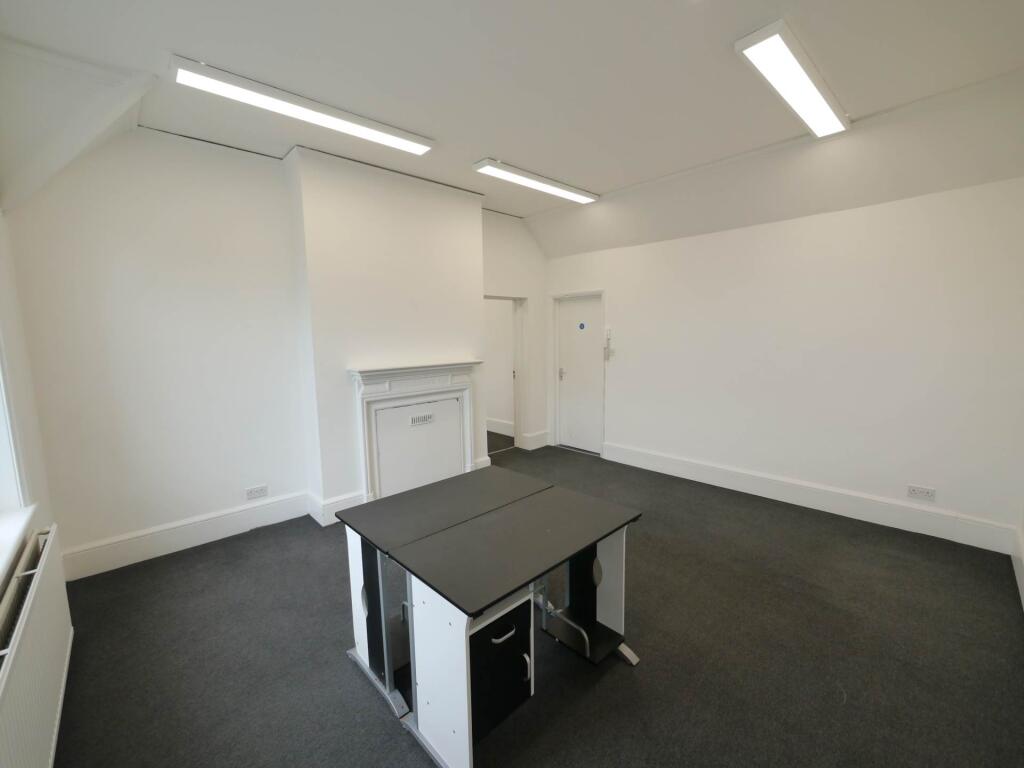 Additional image 8 of Room I ,  Kennelwood Lane, Hatfield