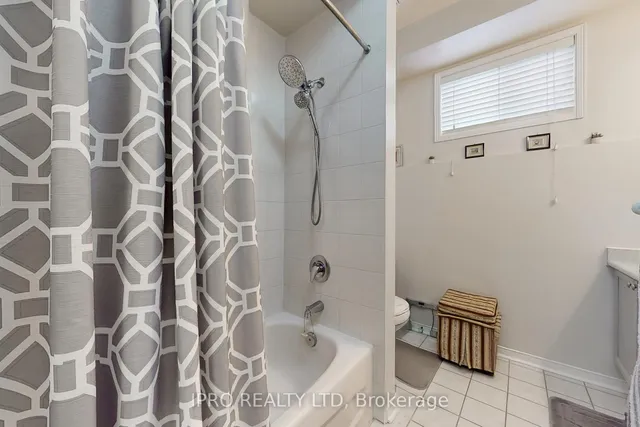 Additional image 33 of 36 Baybrook Rd