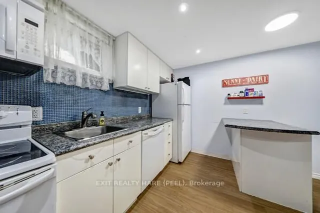 Additional image 10 of 16 Lynwood Crt