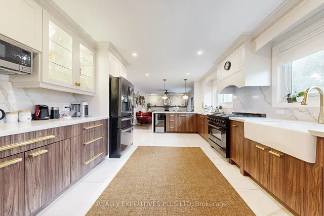 Additional image 10 of 23 Hildegard Dr