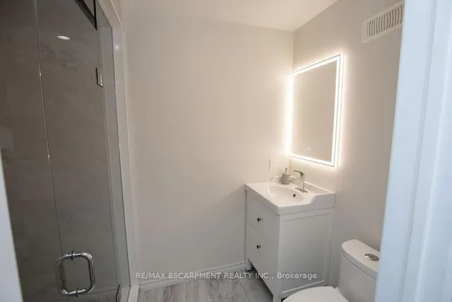 Additional image 40 of 69 Winslow Way