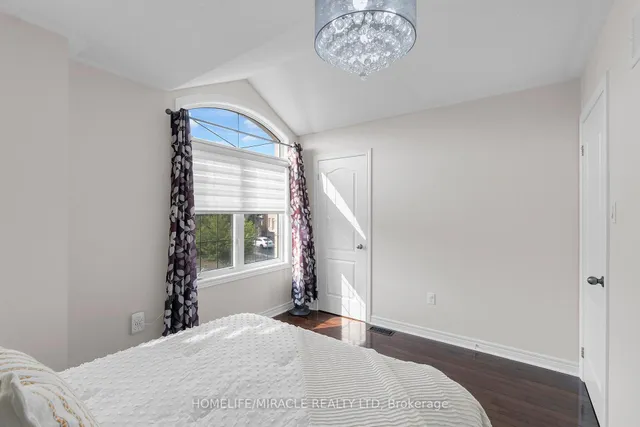 Additional image 30 of 10 Dormington Cres