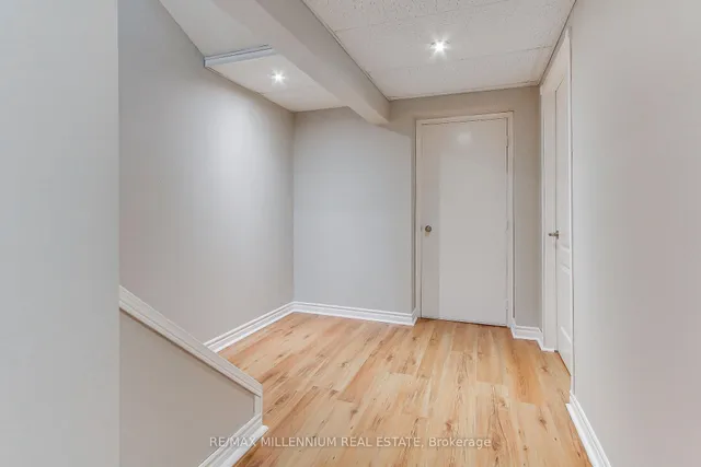 Additional image 28 of 60 Mainard Cres