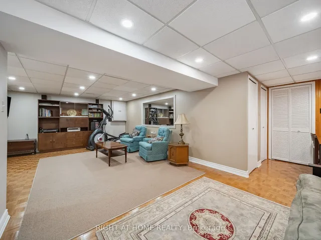 Additional image 36 of 18 Claypine Tr