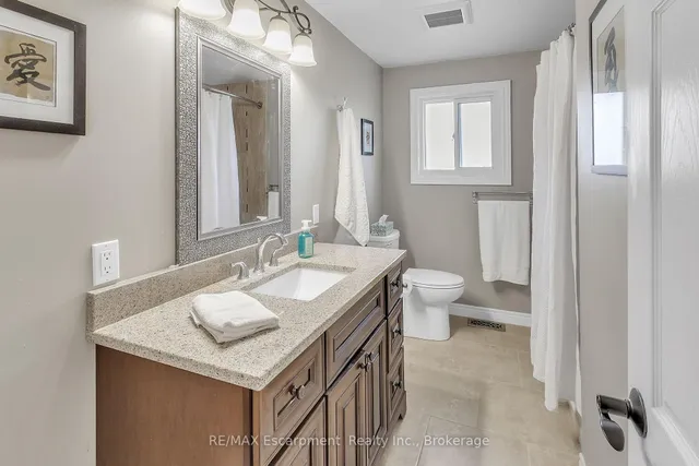 Additional image 26 of 2410 Tait Ave