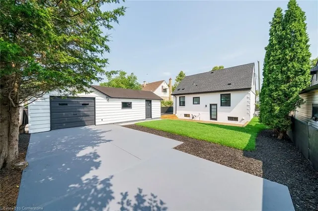 Additional image 46 of 45 Sylvia Cres