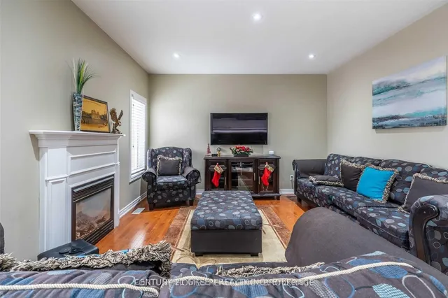 Additional image 9 of 41 Attview Cres