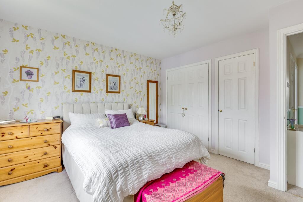 Additional image 26 of Welwyn Hall Gardens, Welwyn, Hertfordshire, AL6 9LF