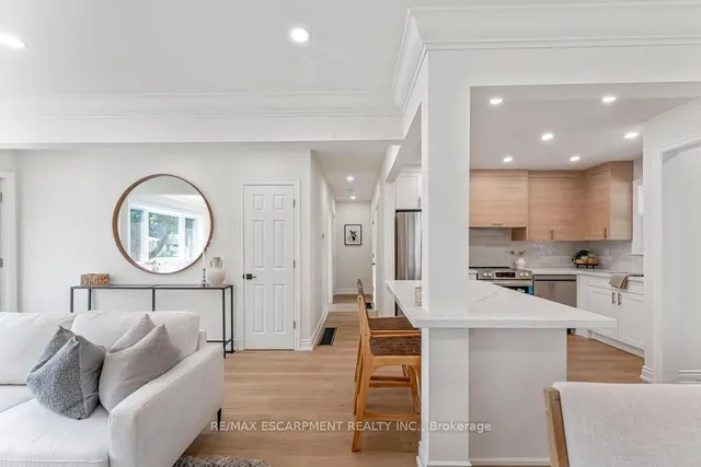 Additional image 5 of 48 Ferrara St