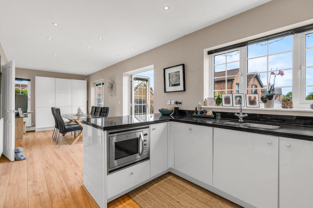 Additional image 4 of Meadow View, Redbourn, St Albans, AL3