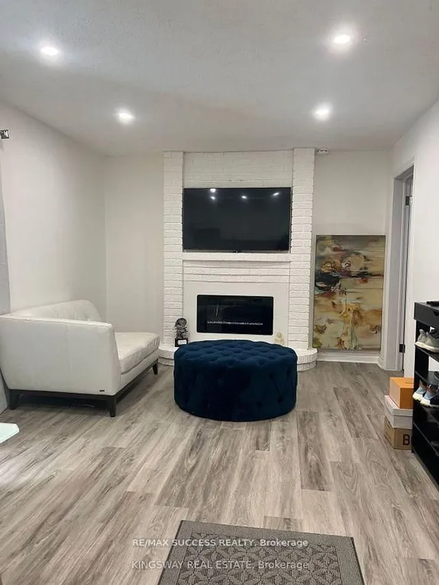 Additional image 24 of 32 Martindale Cres