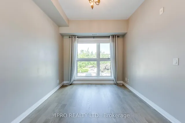 Additional image 22 of 128 GROVEWOOD Common Unit 205