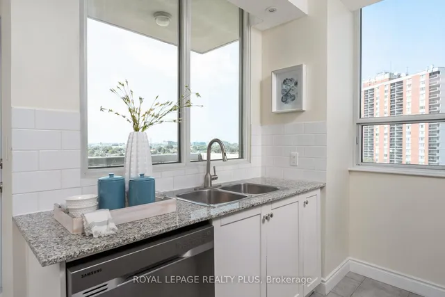 Additional image 13 of 1359 Rathburn Rd Unit 903