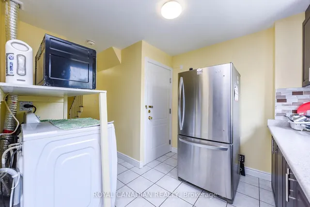 Additional image 18 of 21 Juniper Cres