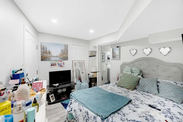 Additional image 24 of 69 Mincing Tr