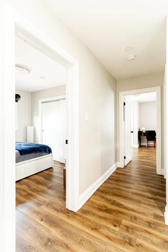 Additional image 30 of 773 Lawrence Rd