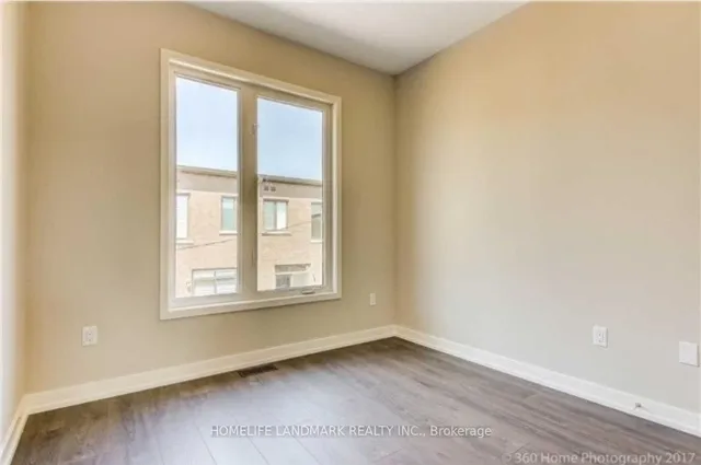 Additional image 14 of 302 Squire Cres